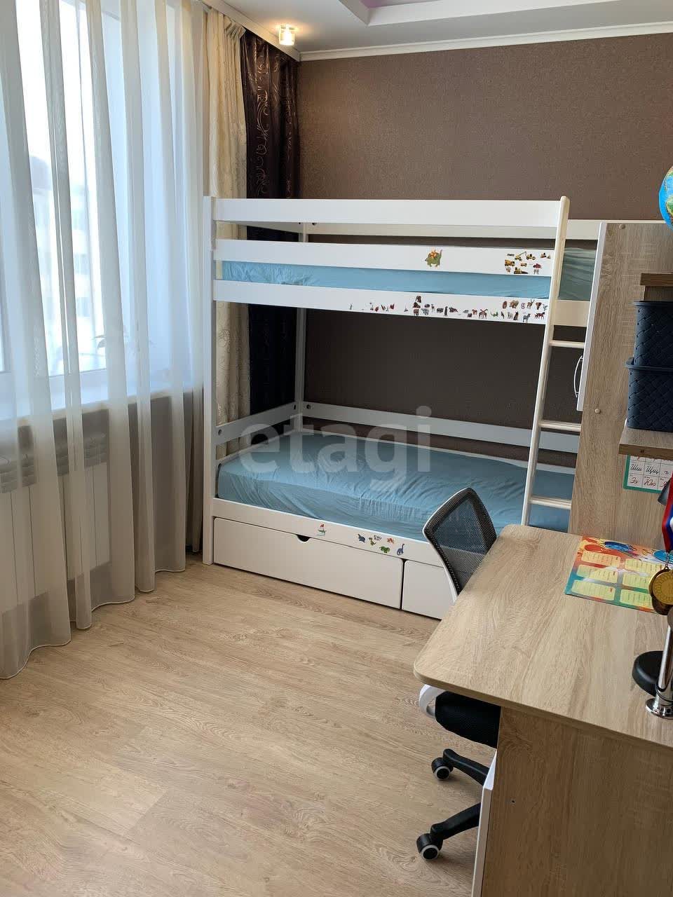 Продажа 2-комнатной квартиры, Южно-Сахалинск, Сахалинская область,  Южно-Сахалинск