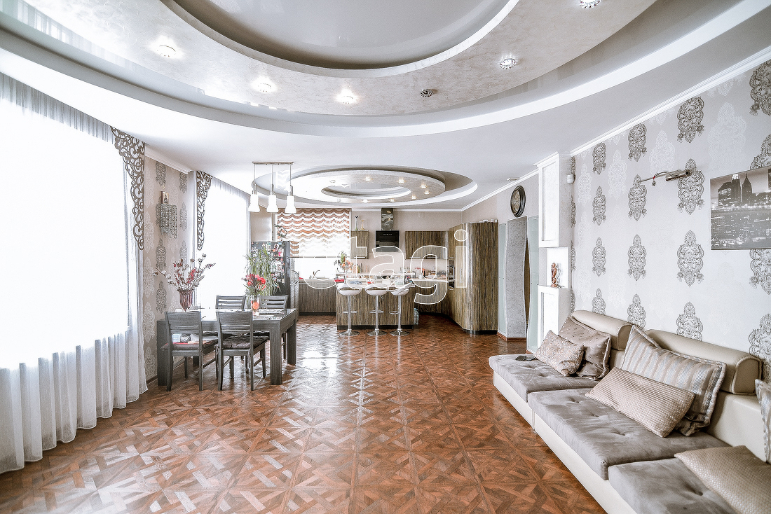 Продажа дома, 350м <sup>2</sup>, 16 сот., Южно-Сахалинск, Сахалинская область,  