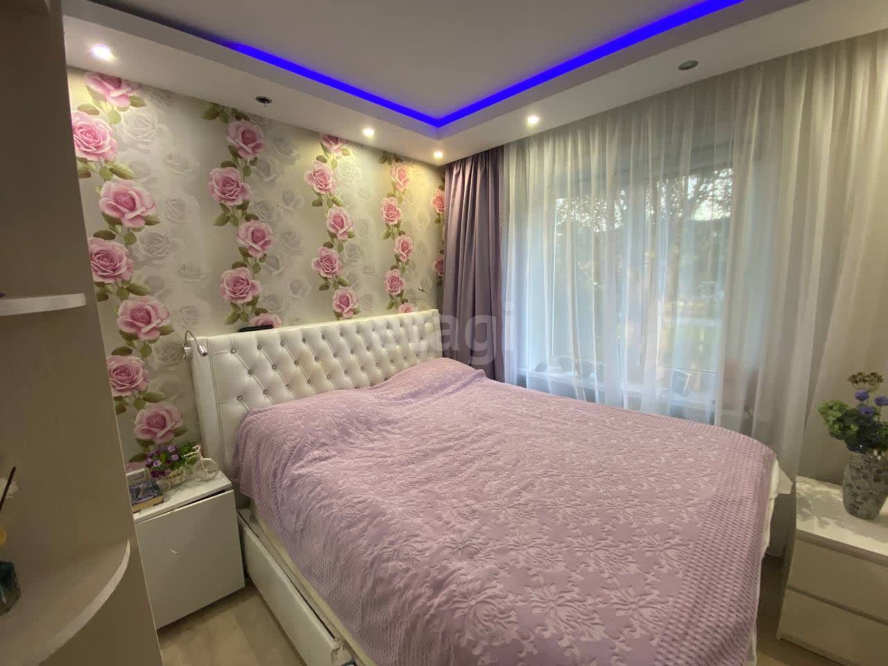 Продажа 2-комнатной квартиры, Южно-Сахалинск, Сахалинская область,  Южно-Сахалинск