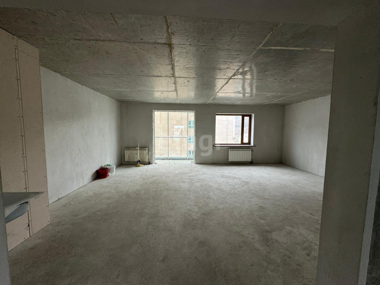 Продажа 4-комнатной квартиры, Южно-Сахалинск, Сахалинская область,  Южно-Сахалинск