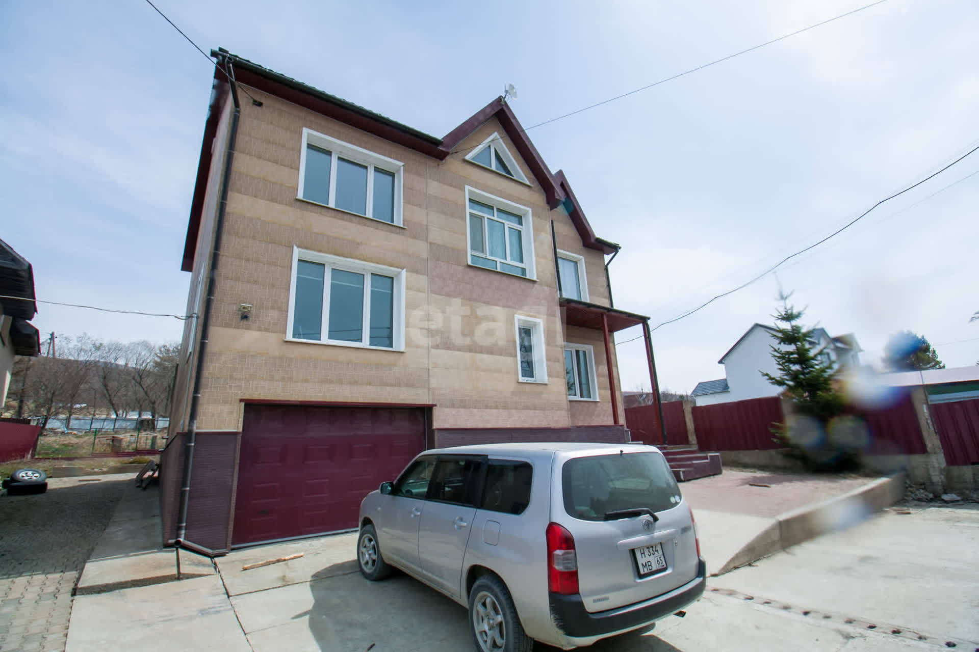 Продажа дома, 200м <sup>2</sup>, 8 сот., Южно-Сахалинск, Сахалинская область,  Южно-Сахалинск