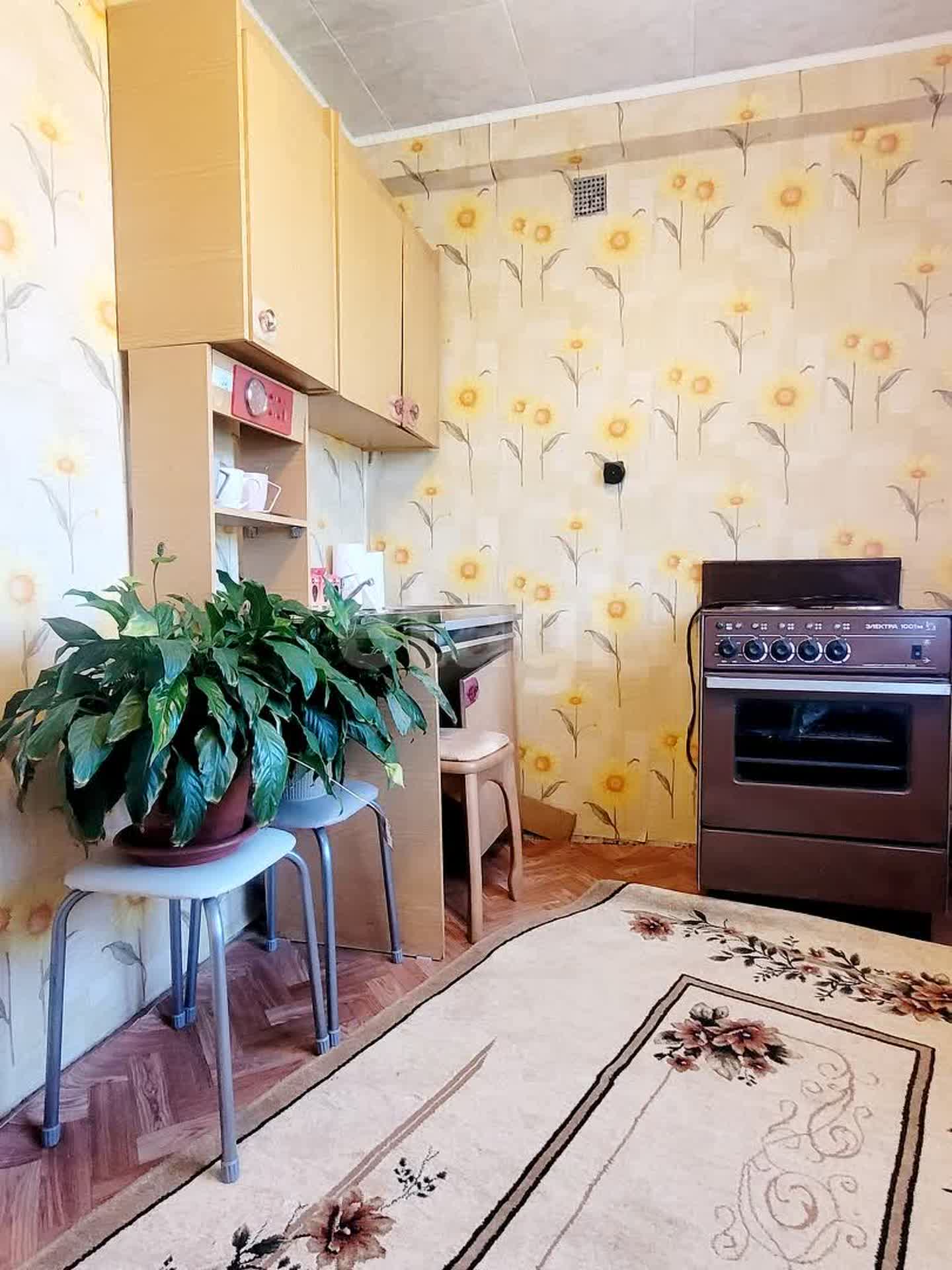 Продажа 2-комнатной квартиры, Хабаровский, Черемховская,  23