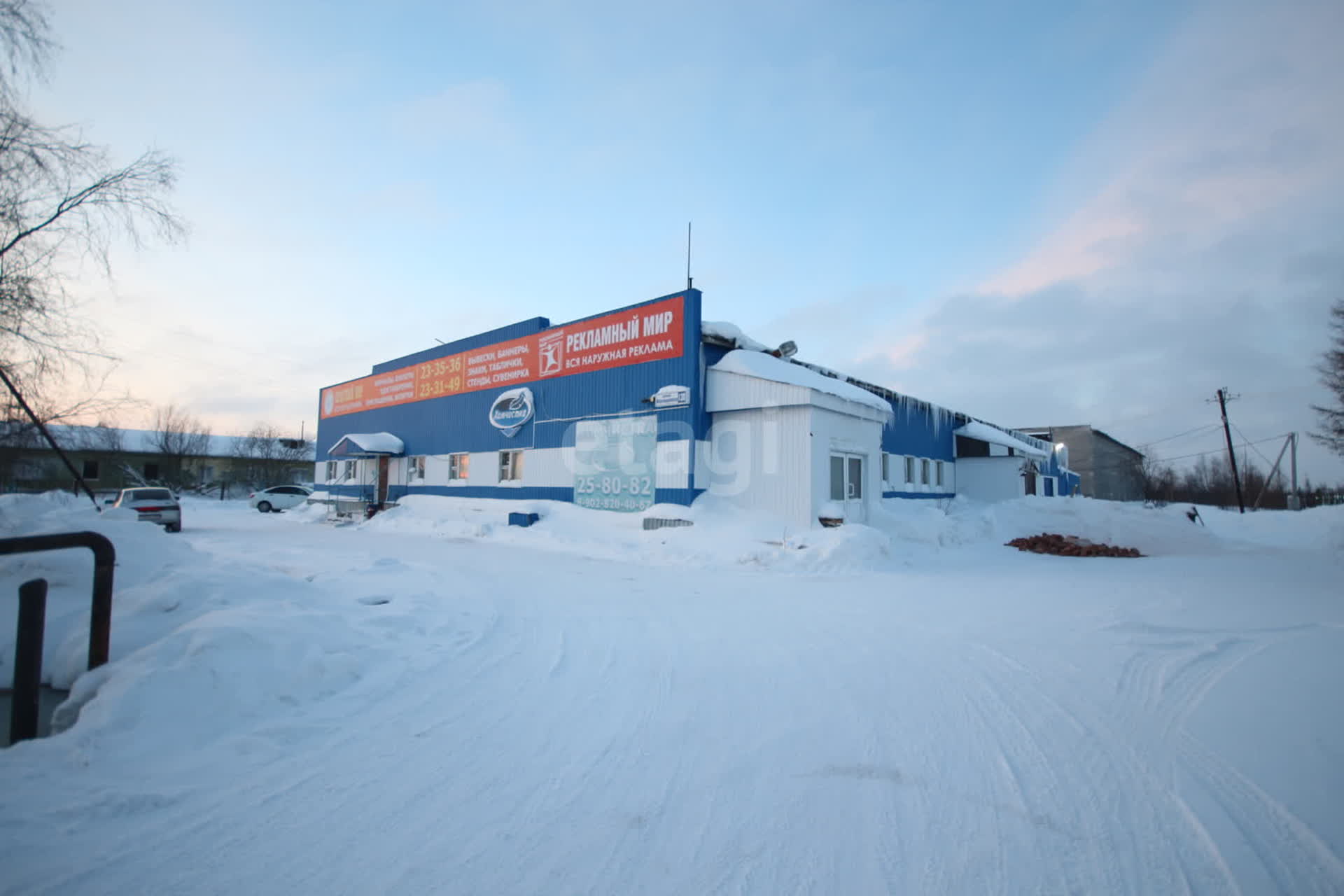 Аренда коммерческой недвижимости, 780м <sup>2</sup>, Новый Уренгой, Ямало-Ненецкий АО,  Новый Уренгой