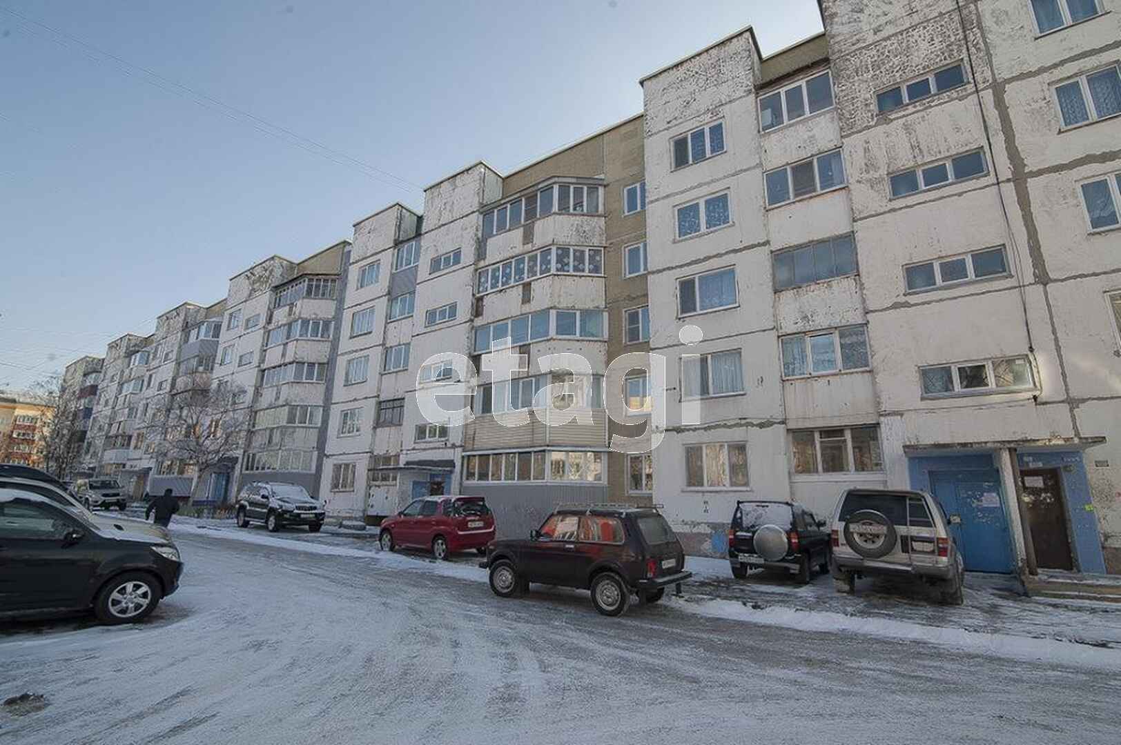 Продажа 4-комнатной квартиры, Южно-Сахалинск, Сахалинская область,  Южно-Сахалинск