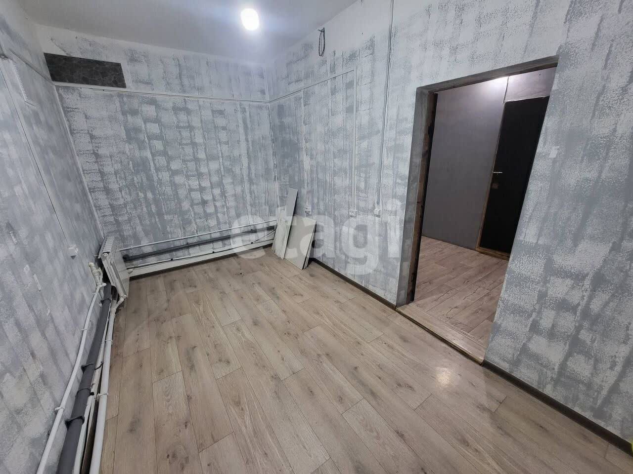 Продажа коммерческой недвижимости, 230м <sup>2</sup>, Улан-Удэ, Бурятия,  Улан-Удэ