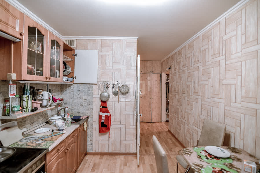 Продажа 2-комнатной квартиры, Южно-Сахалинск, Сахалинская область,  Южно-Сахалинск