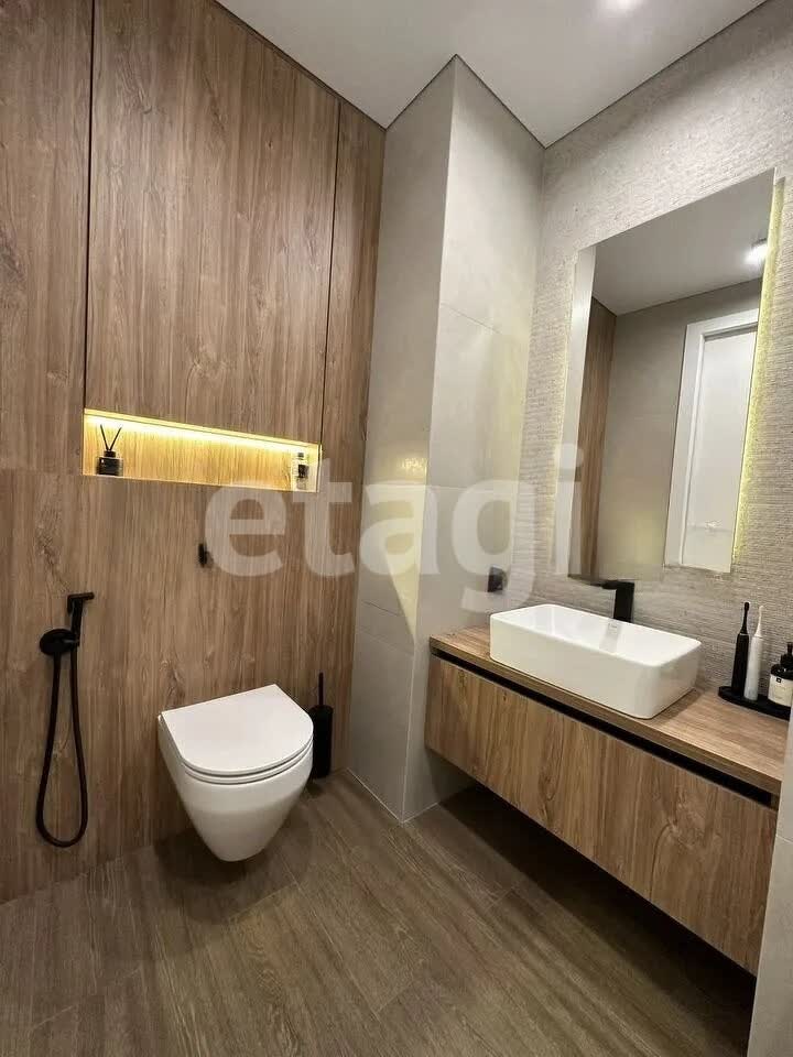 Продажа 3-комнатной квартиры, Улан-Удэ, Республика Бурятия,  Улан-Удэ