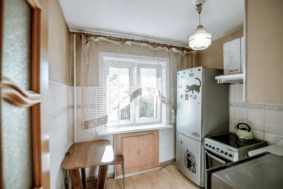 Продажа 3-комнатной квартиры, Южно-Сахалинск, Сахалинская область,  Южно-Сахалинск