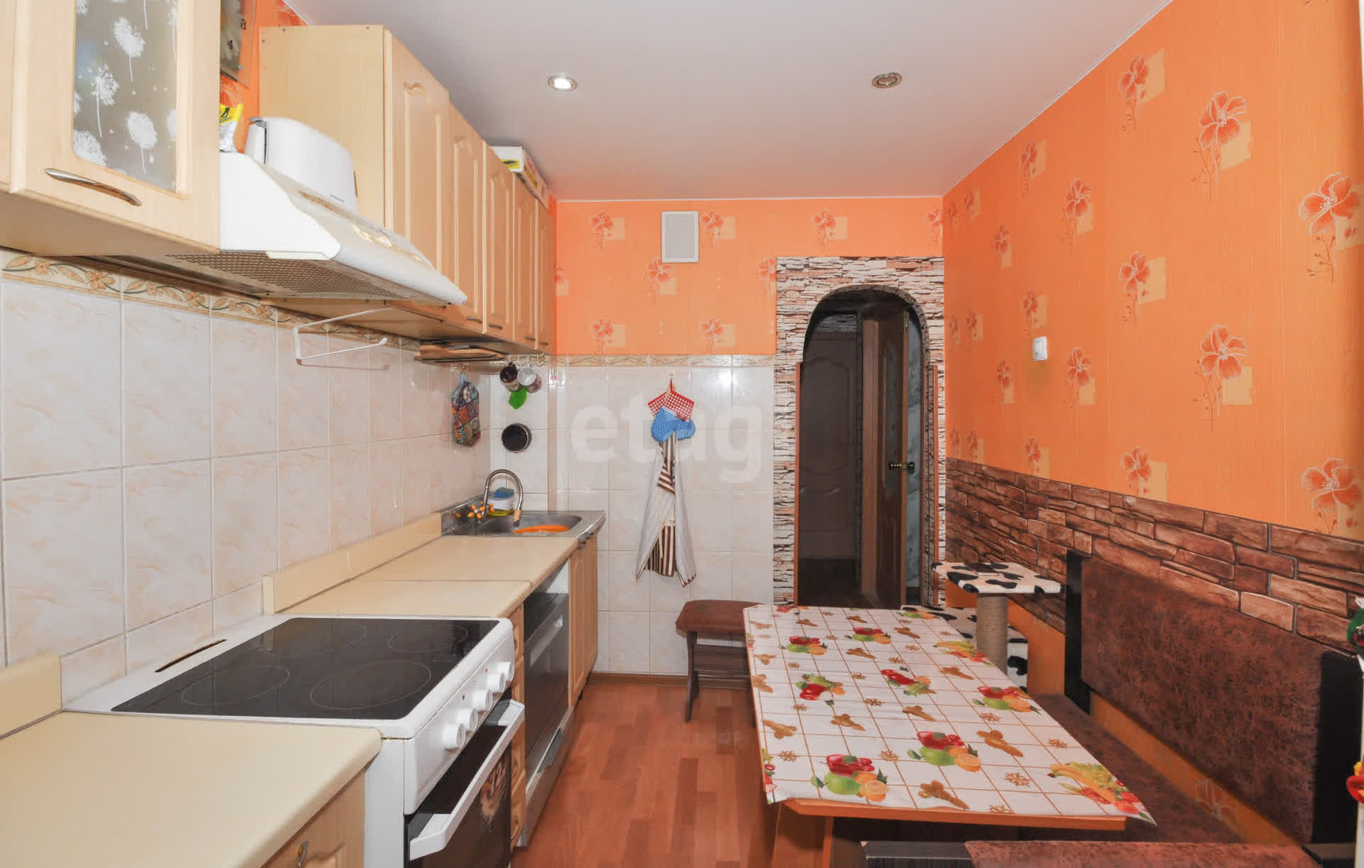 Продажа 3-комнатной квартиры, Южно-Сахалинск, Сахалинская область,  Южно-Сахалинск