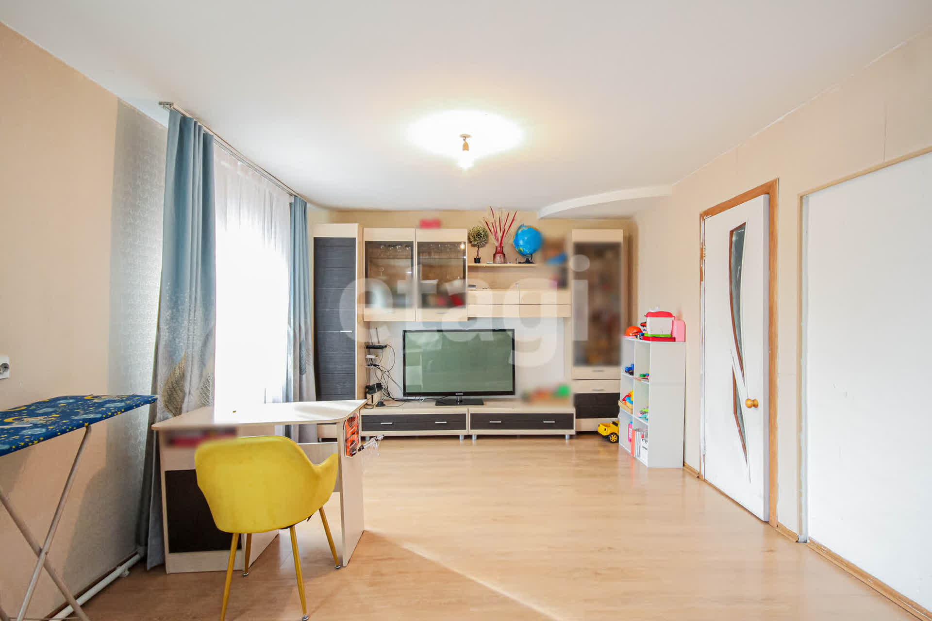 Продажа дома, 200м <sup>2</sup>, 9 сот., Улан-Удэ, Республика Бурятия,  Иволгинский