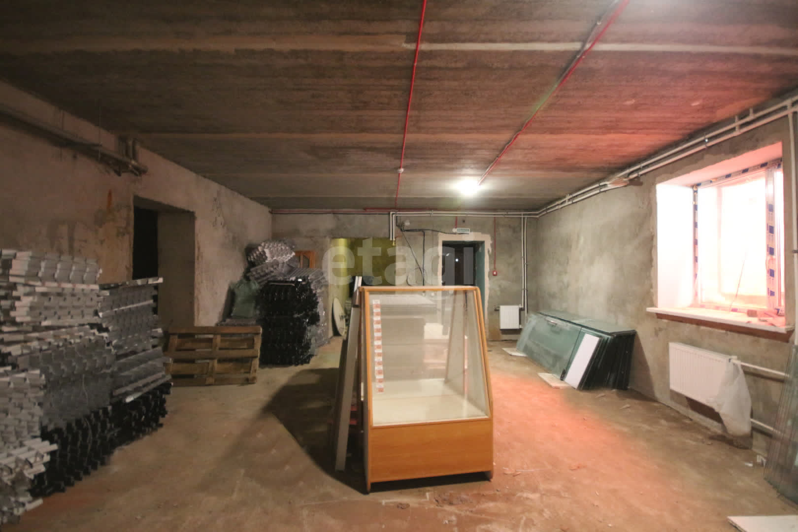 Аренда коммерческой недвижимости, 264м <sup>2</sup>, Новый Уренгой, Ямало-Ненецкий АО,  Новый Уренгой