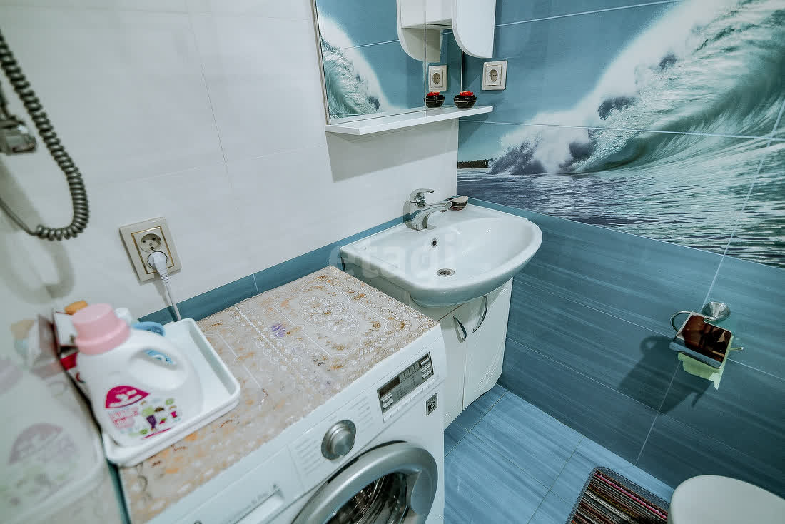 Продажа 3-комнатной квартиры, Южно-Сахалинск, Сахалинская область,  Южно-Сахалинск