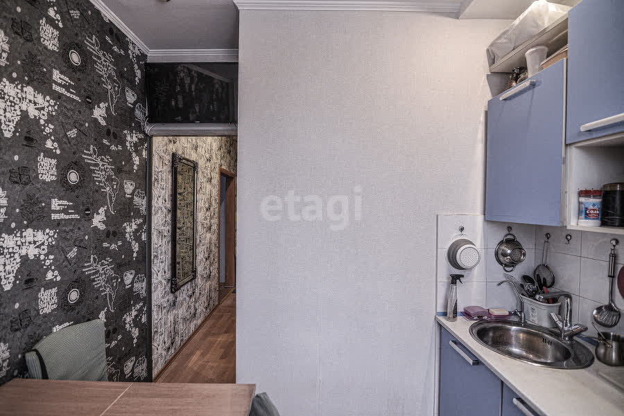 Продажа 2-комнатной квартиры, Южно-Сахалинск, Сахалинская область,  Южно-Сахалинск