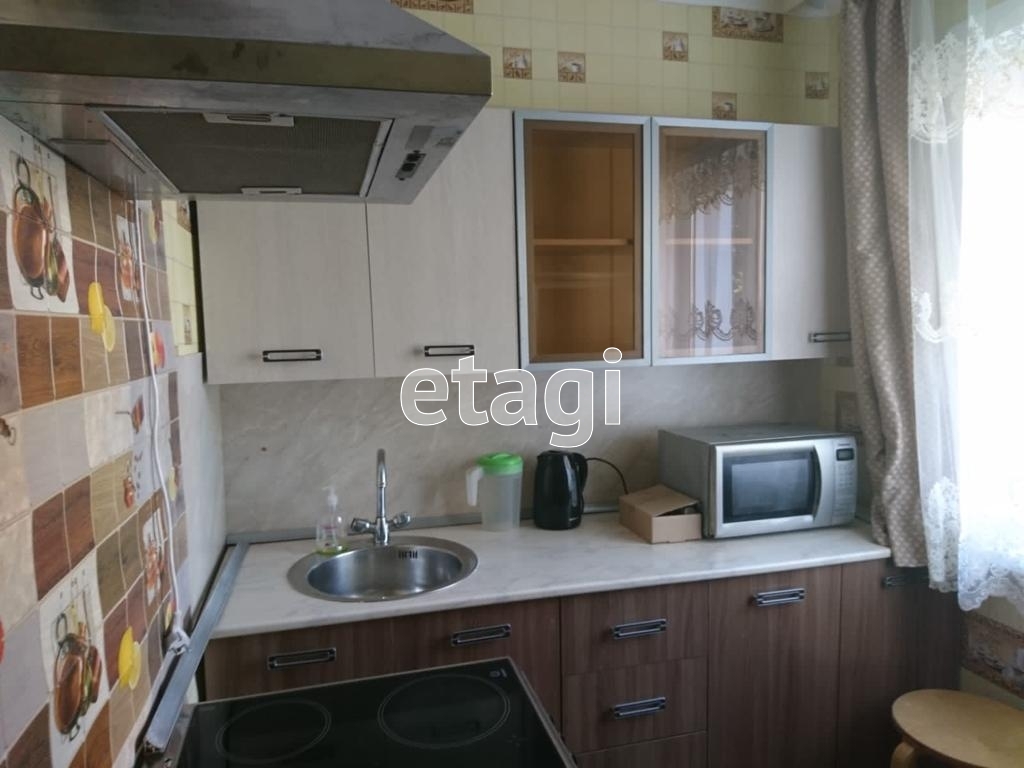 Продажа 2-комнатной квартиры, Южно-Сахалинск, Сахалинская область,  Южно-Сахалинск