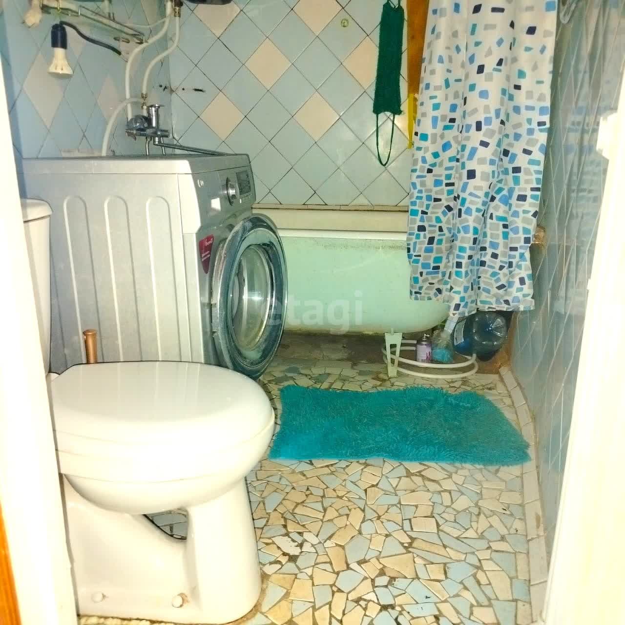 Продажа 2-комнатной квартиры, Южно-Сахалинск, Сахалинская область,  Южно-Сахалинск