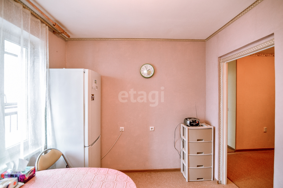 Продажа 2-комнатной квартиры, Южно-Сахалинск, Сахалинская область,  Южно-Сахалинск