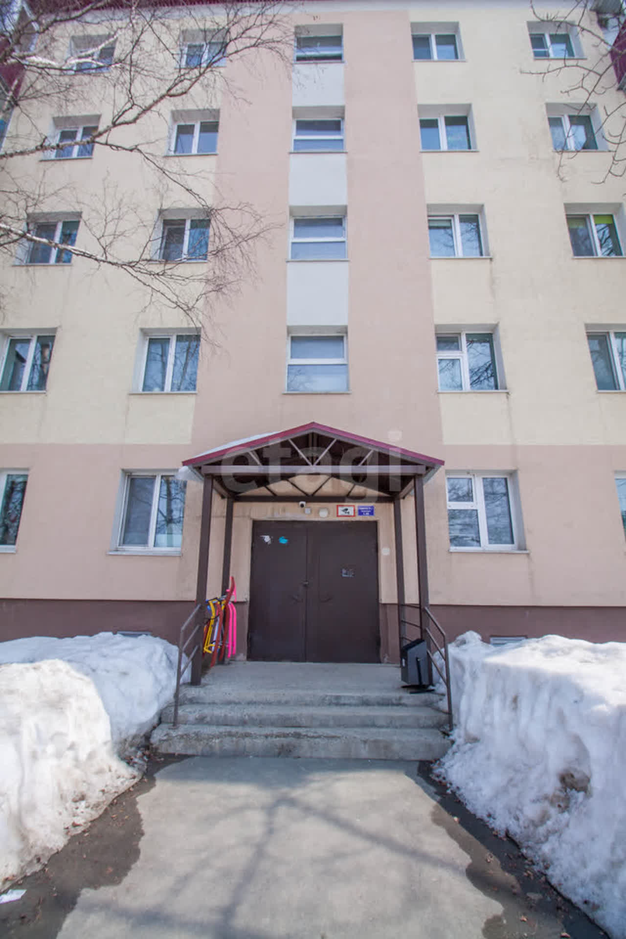 Продажа 3-комнатной квартиры, Южно-Сахалинск, Сахалинская область,  Южно-Сахалинск