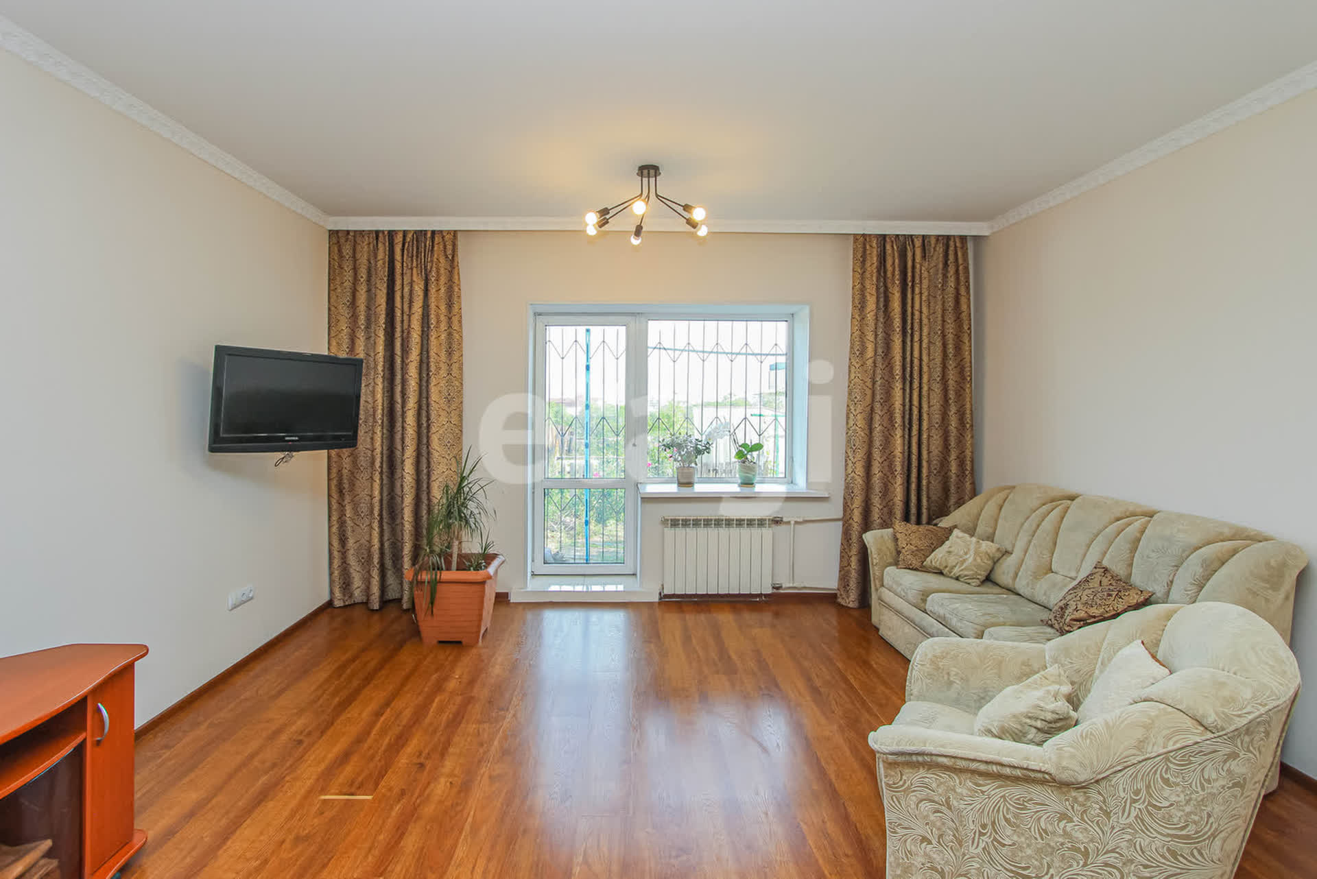 Продажа дома, 150м <sup>2</sup>, 2 сот., Улан-Удэ, Республика Бурятия,  Октябрьский