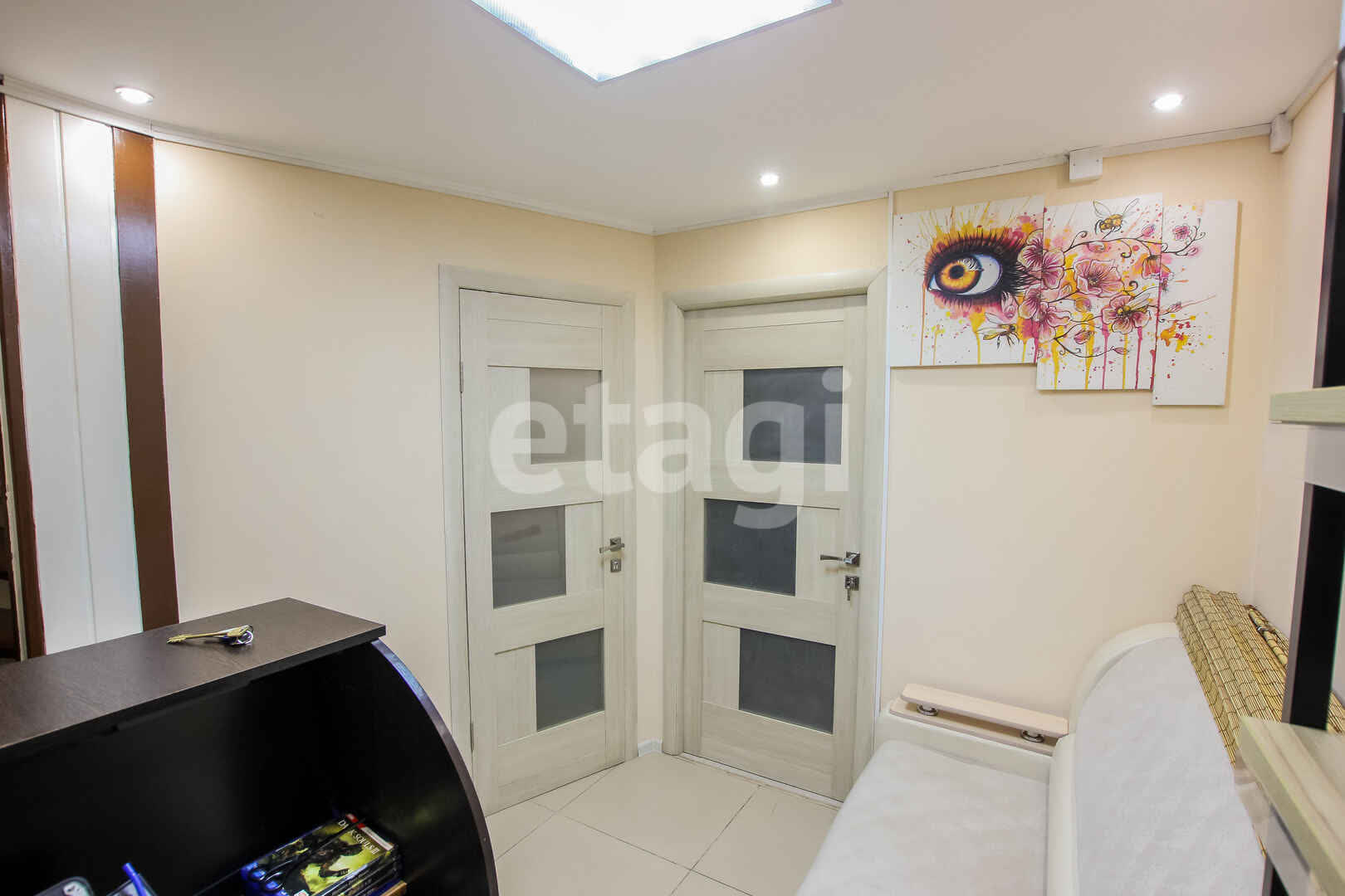 Продажа коммерческой недвижимости, 172м <sup>2</sup>, Улан-Удэ, Бурятия,  Улан-Удэ