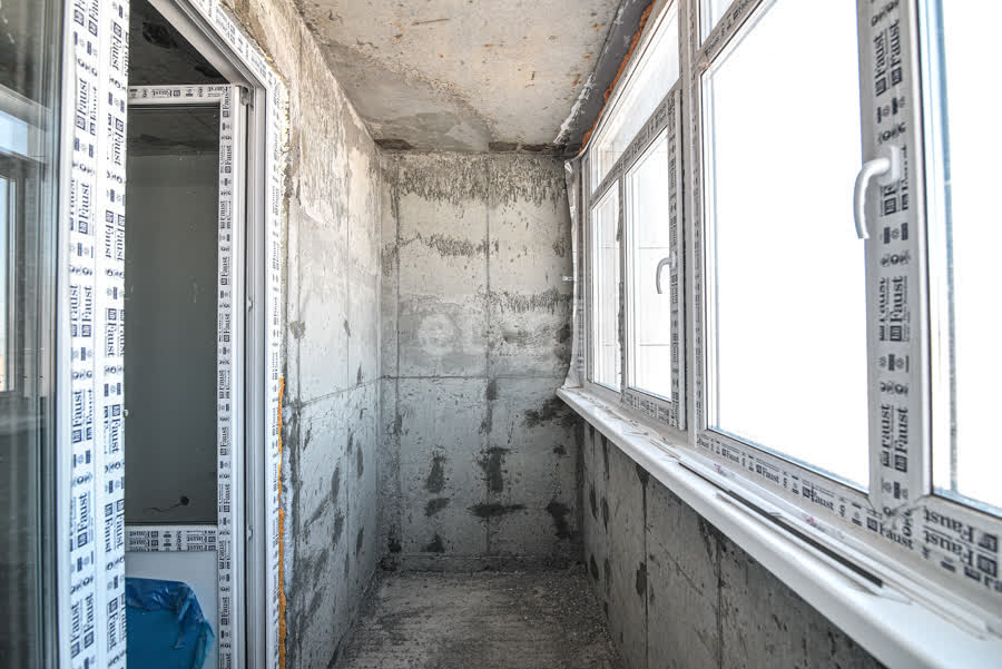 Продажа 2-комнатной квартиры, Южно-Сахалинск, Сахалинская область,  Южно-Сахалинск