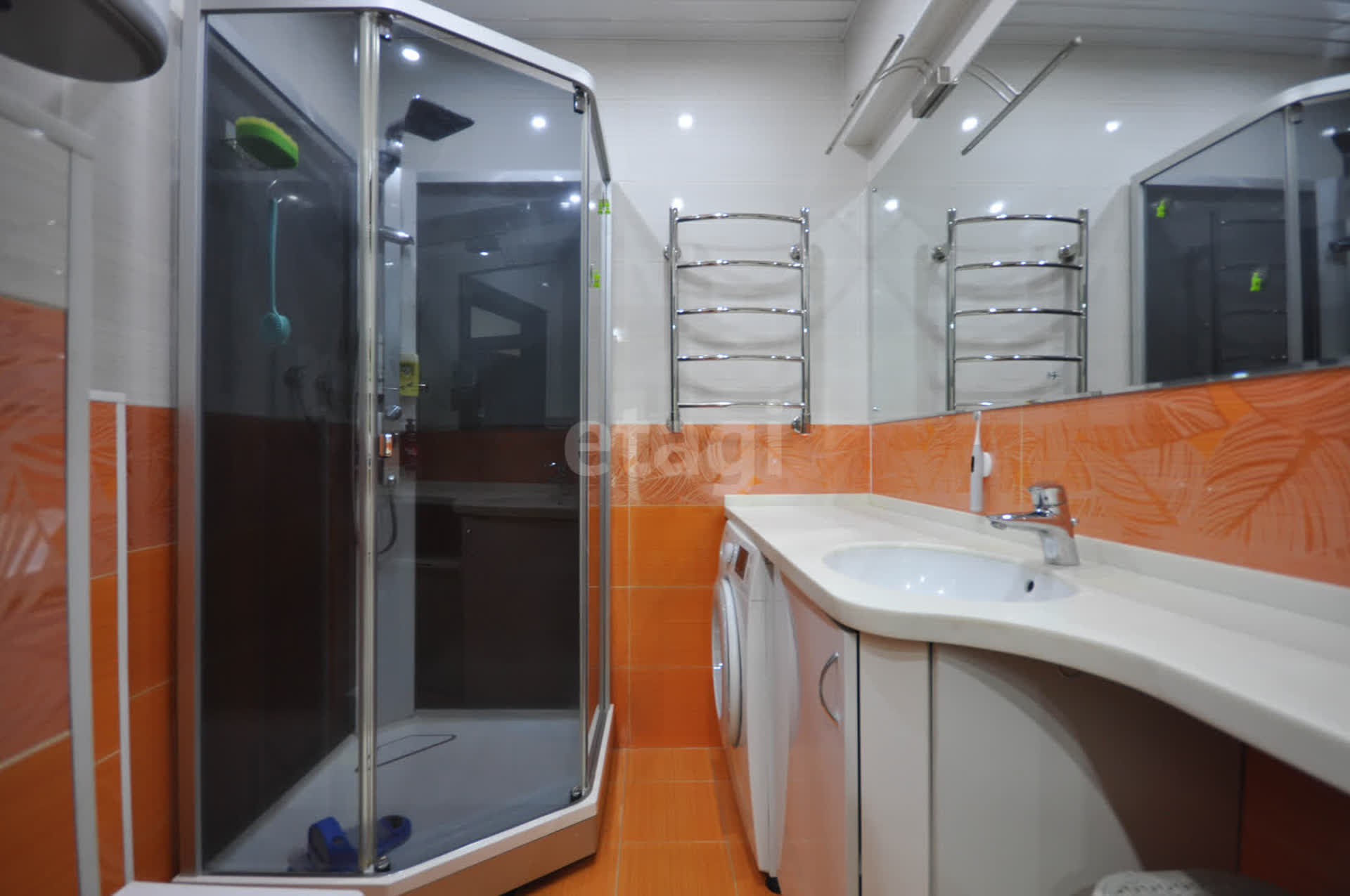 Продажа 2-комнатной квартиры, Южно-Сахалинск, Сахалинская область,  Южно-Сахалинск