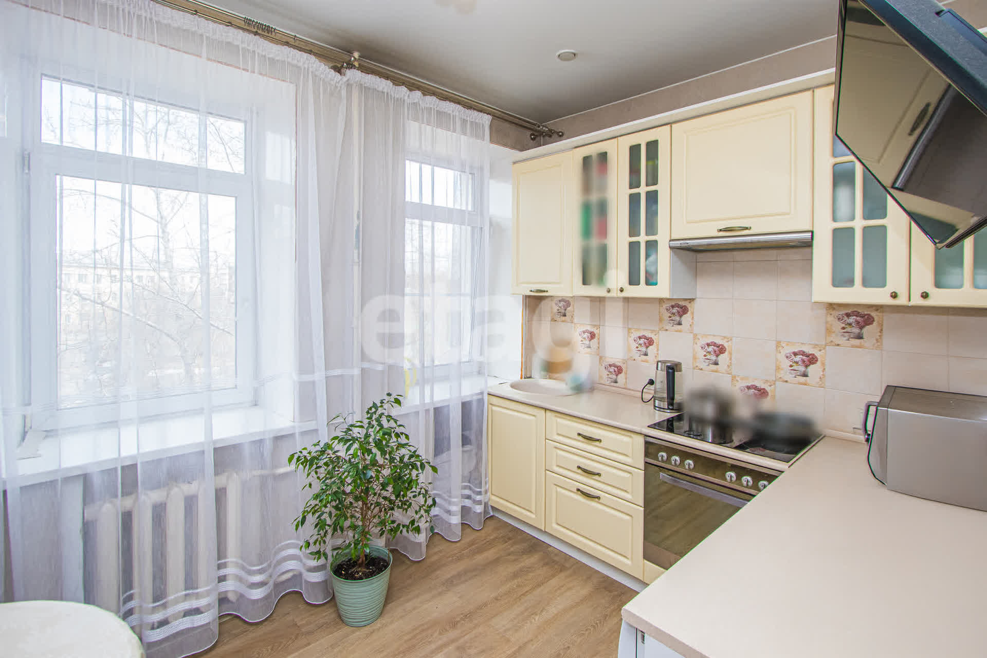 Продажа 3-комнатной квартиры, Улан-Удэ, Республика Бурятия,  Улан-Удэ