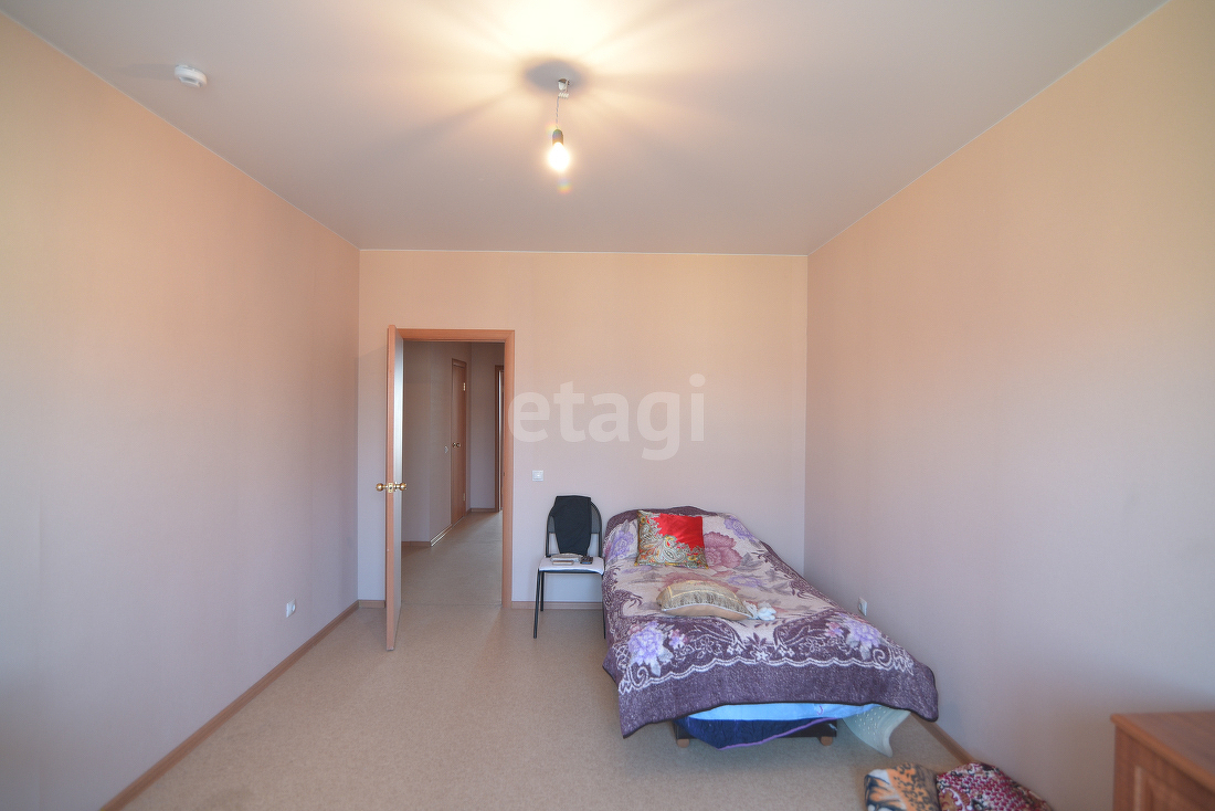 Продажа 3-комнатной квартиры, Южно-Сахалинск, Сахалинская область,  Южно-Сахалинск