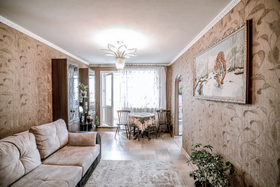 Продажа 3-комнатной квартиры, Южно-Сахалинск, Сахалинская область,  Южно-Сахалинск