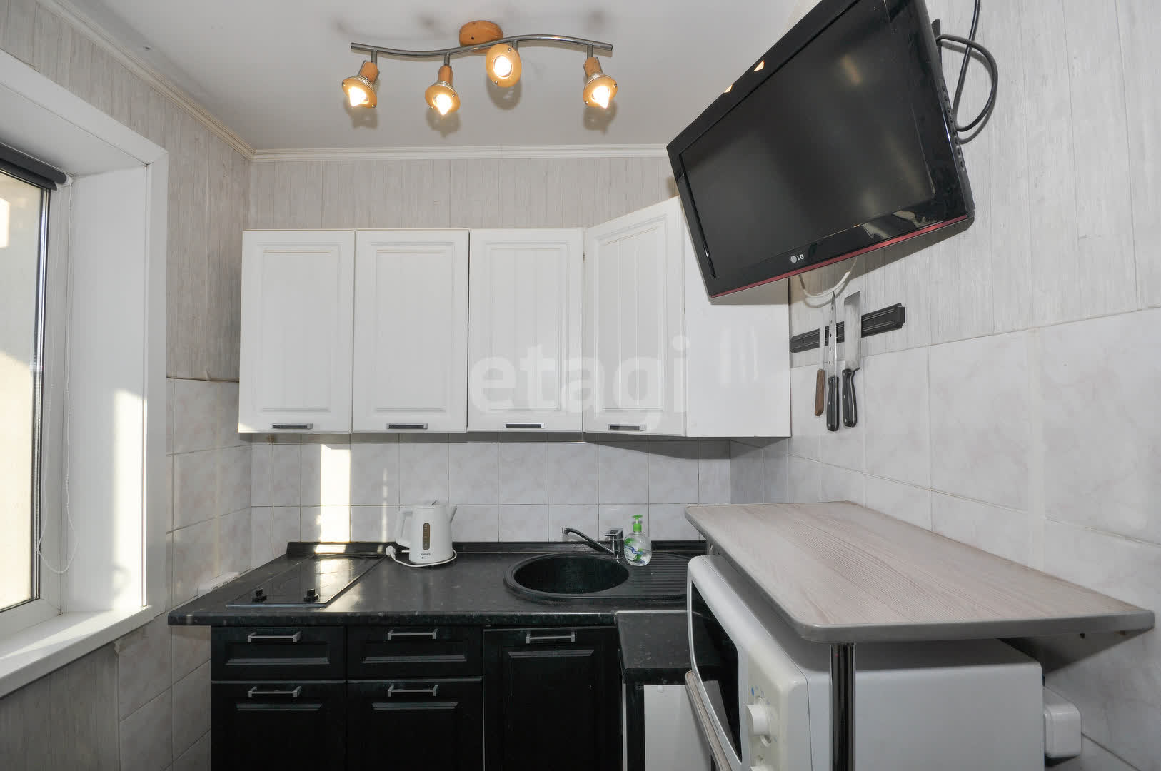 Продажа 2-комнатной квартиры, Южно-Сахалинск, Сахалинская область,  Южно-Сахалинск