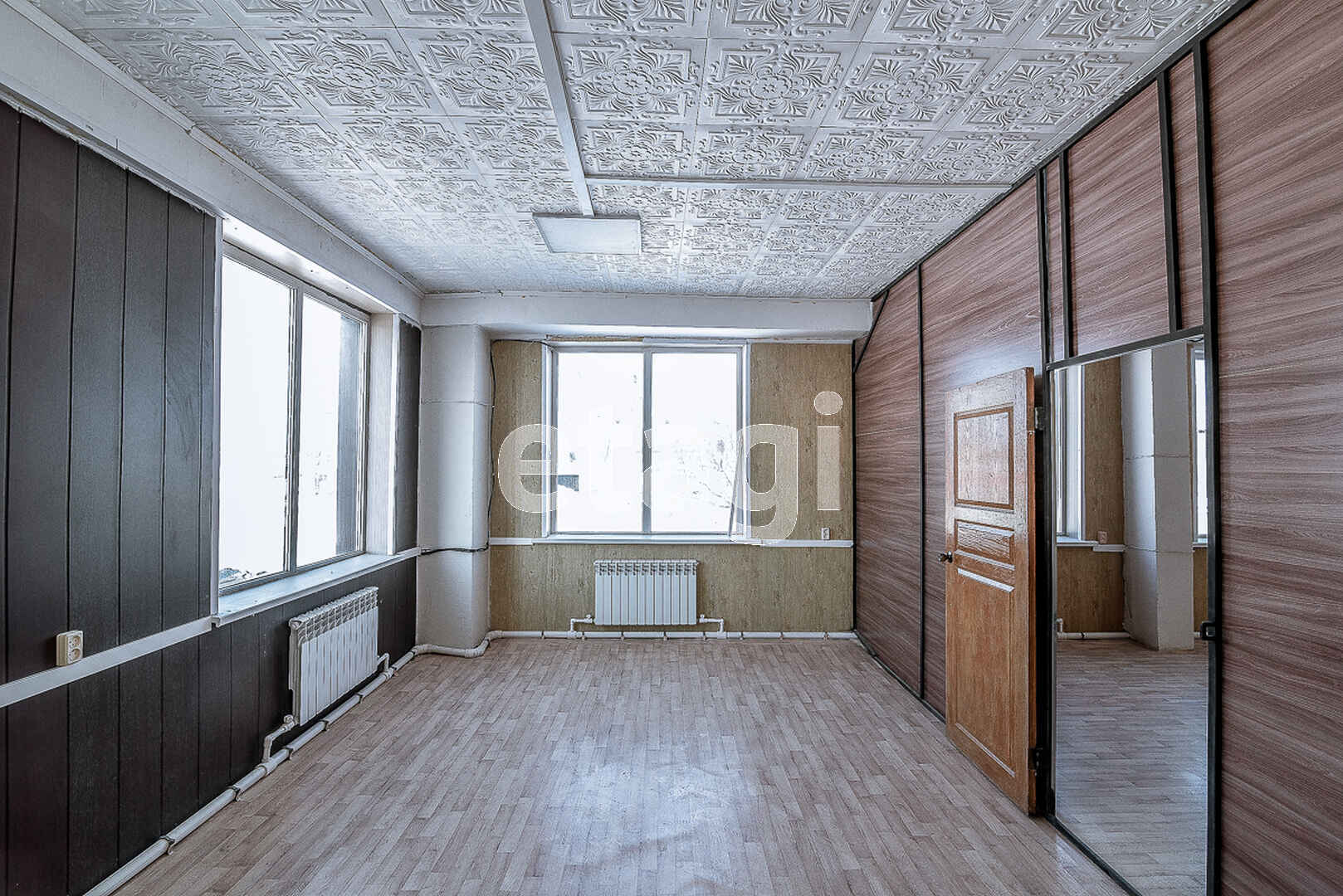 Продажа коммерческой недвижимости, 1553м <sup>2</sup>, Южно-Сахалинск, Сахалинская область,  Южно-Сахалинск