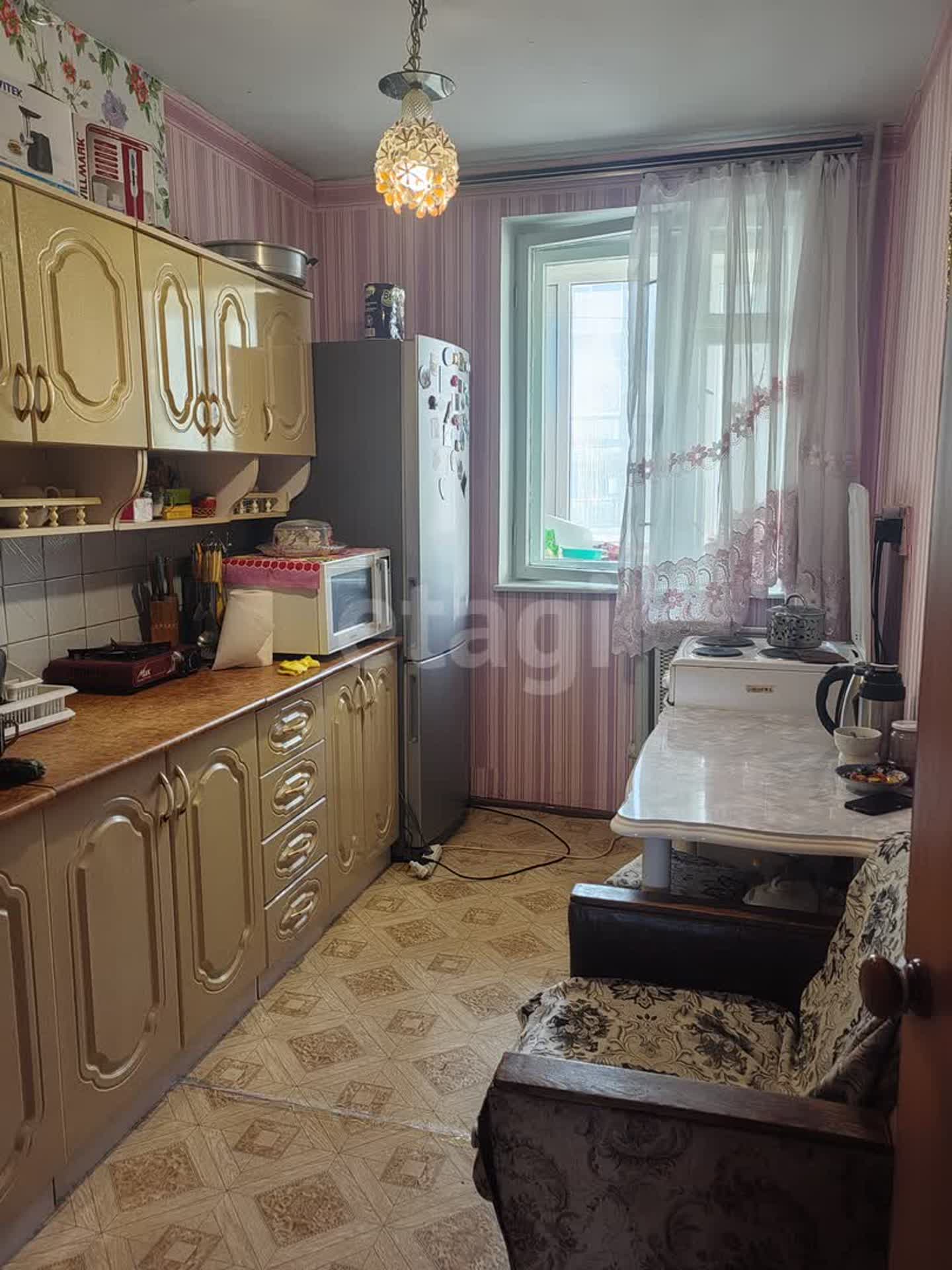 Продажа 3-комнатной квартиры, Южно-Сахалинск, Сахалинская область,  Южно-Сахалинск