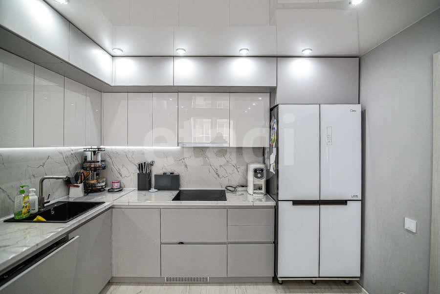 Продажа 1-комнатной квартиры, Южно-Сахалинск, Сахалинская область,  Южно-Сахалинск