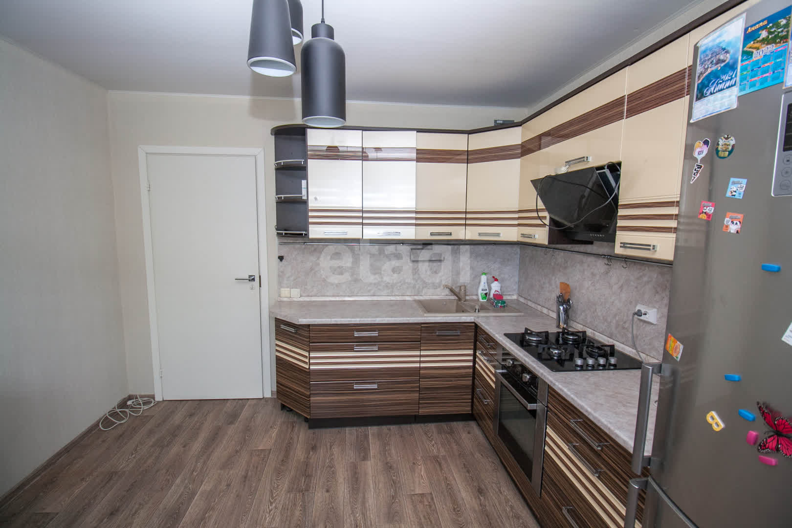 Продажа 3-комнатной квартиры, Южно-Сахалинск, Сахалинская область,  Южно-Сахалинск