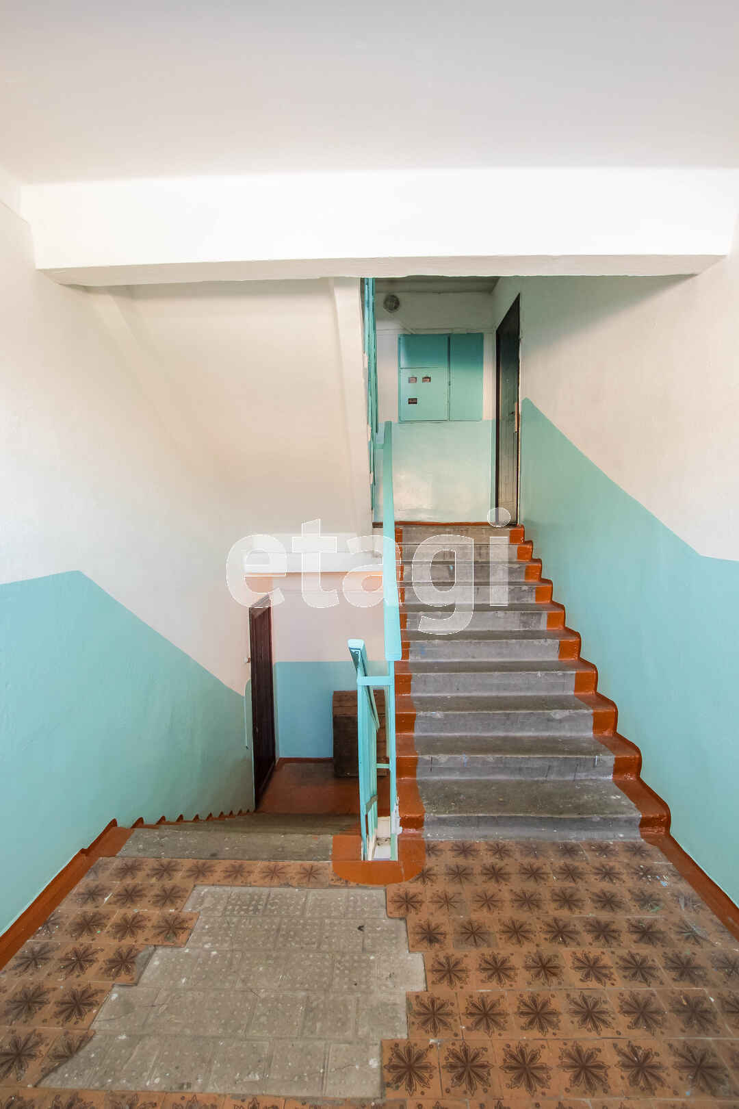 Продажа 4-комнатной квартиры, Улан-Удэ, Республика Бурятия,  Улан-Удэ