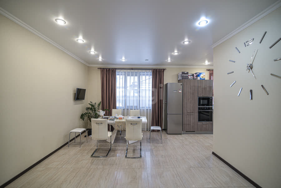 Продажа дома, 200м <sup>2</sup>, 5 сот., Южно-Сахалинск, Сахалинская область,  