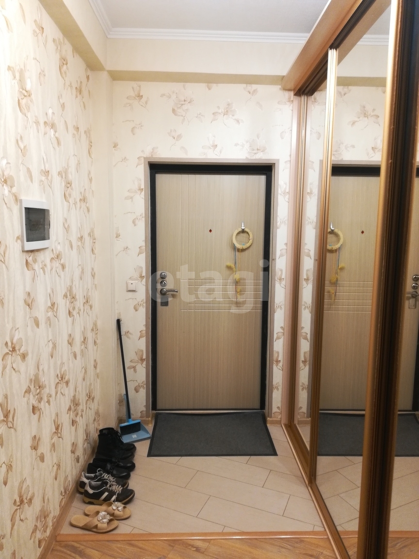 Продажа 2-комнатной квартиры, Южно-Сахалинск, Сахалинская область,  Южно-Сахалинск