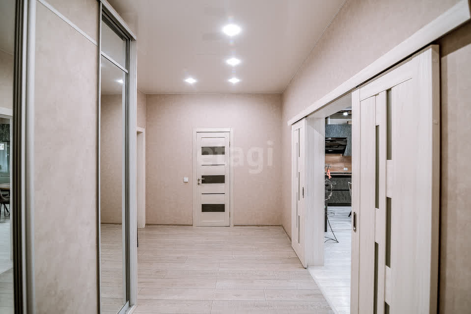 Продажа 2-комнатной квартиры, Южно-Сахалинск, Сахалинская область,  Южно-Сахалинск