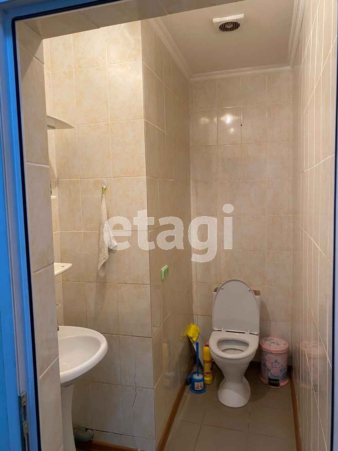 Продажа коммерческой недвижимости, 100м <sup>2</sup>, Южно-Сахалинск, Сахалинская область,  Южно-Сахалинск