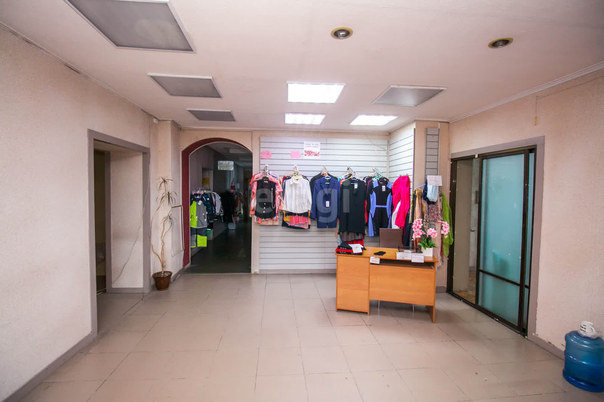 Продажа коммерческой недвижимости, 559м <sup>2</sup>, Южно-Сахалинск, Сахалинская область,  Южно-Сахалинск