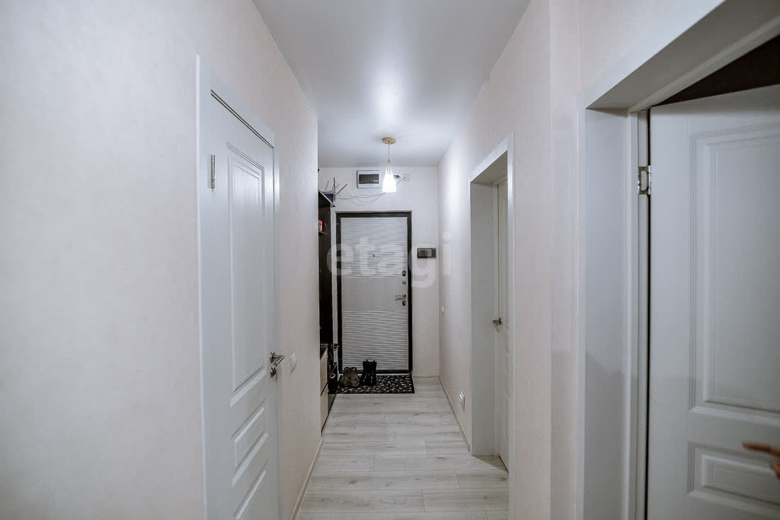 Продажа 2-комнатной квартиры, Южно-Сахалинск, Сахалинская область,  Южно-Сахалинск