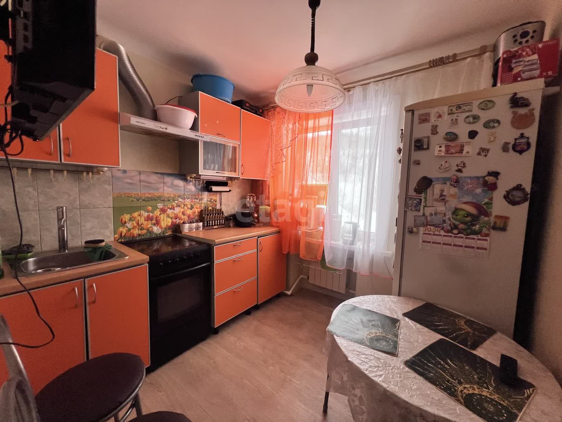 Продажа 2-комнатной квартиры, Южно-Сахалинск, Сахалинская область,  Южно-Сахалинск