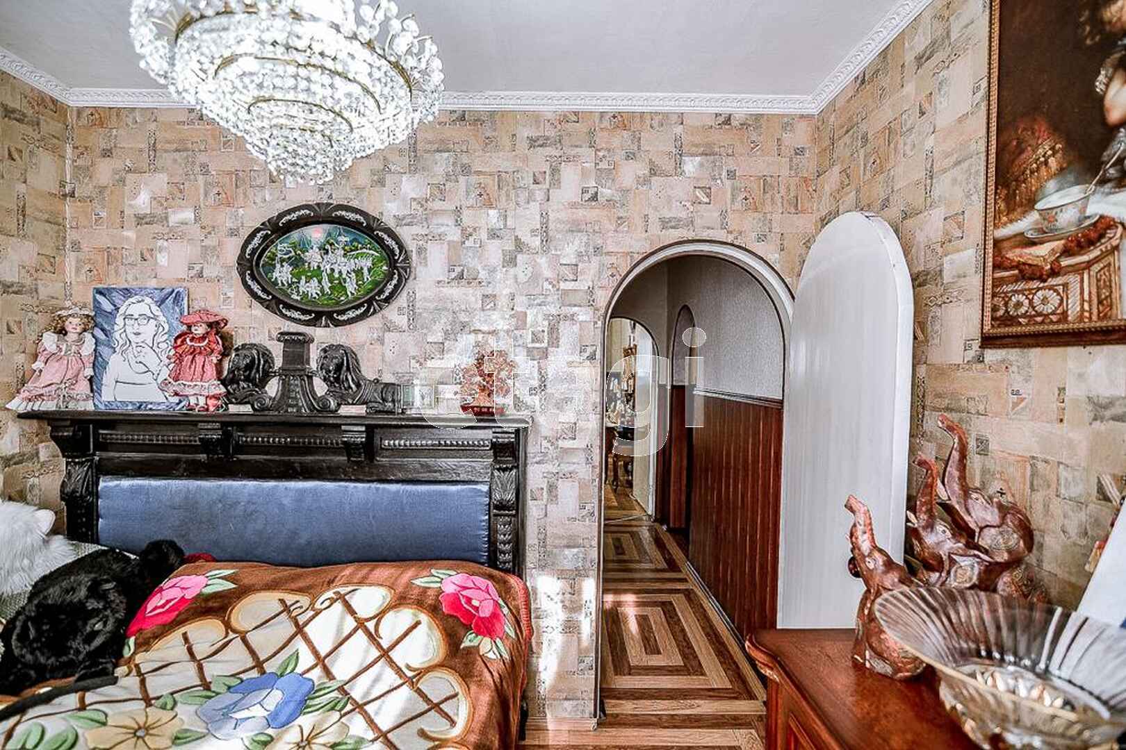 Продажа 6-комнатной квартиры, Южно-Сахалинск, Сахалинская область,  Южно-Сахалинск