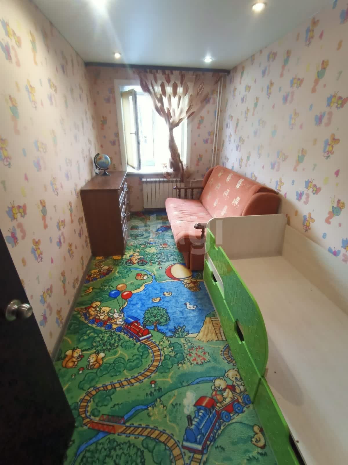 Продажа 2-комнатной квартиры, Южно-Сахалинск, Сахалинская область,  Южно-Сахалинск