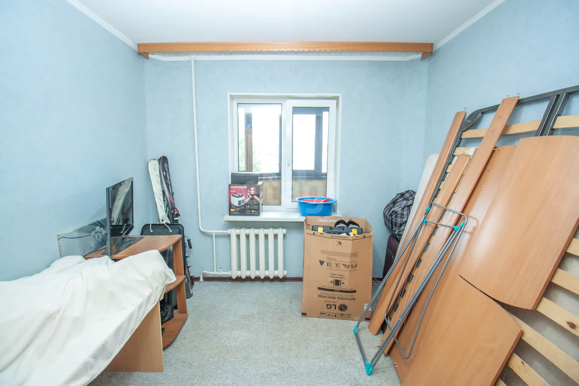 Продажа 4-комнатной квартиры, Южно-Сахалинск, Сахалинская область,  Южно-Сахалинск