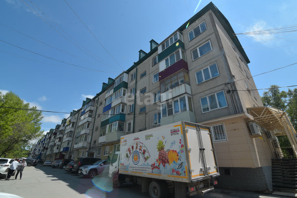 Продажа 3-комнатной квартиры, Южно-Сахалинск, Сахалинская область,  Южно-Сахалинск