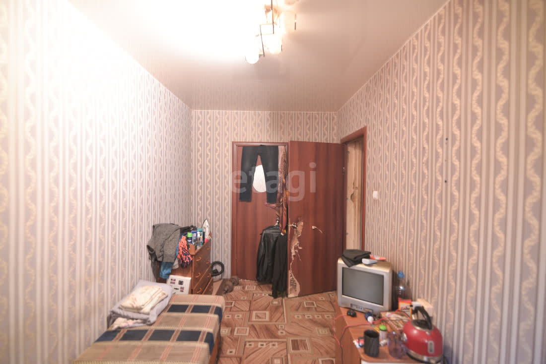 Продажа 3-комнатной квартиры, Южно-Сахалинск, Сахалинская область,  Южно-Сахалинск