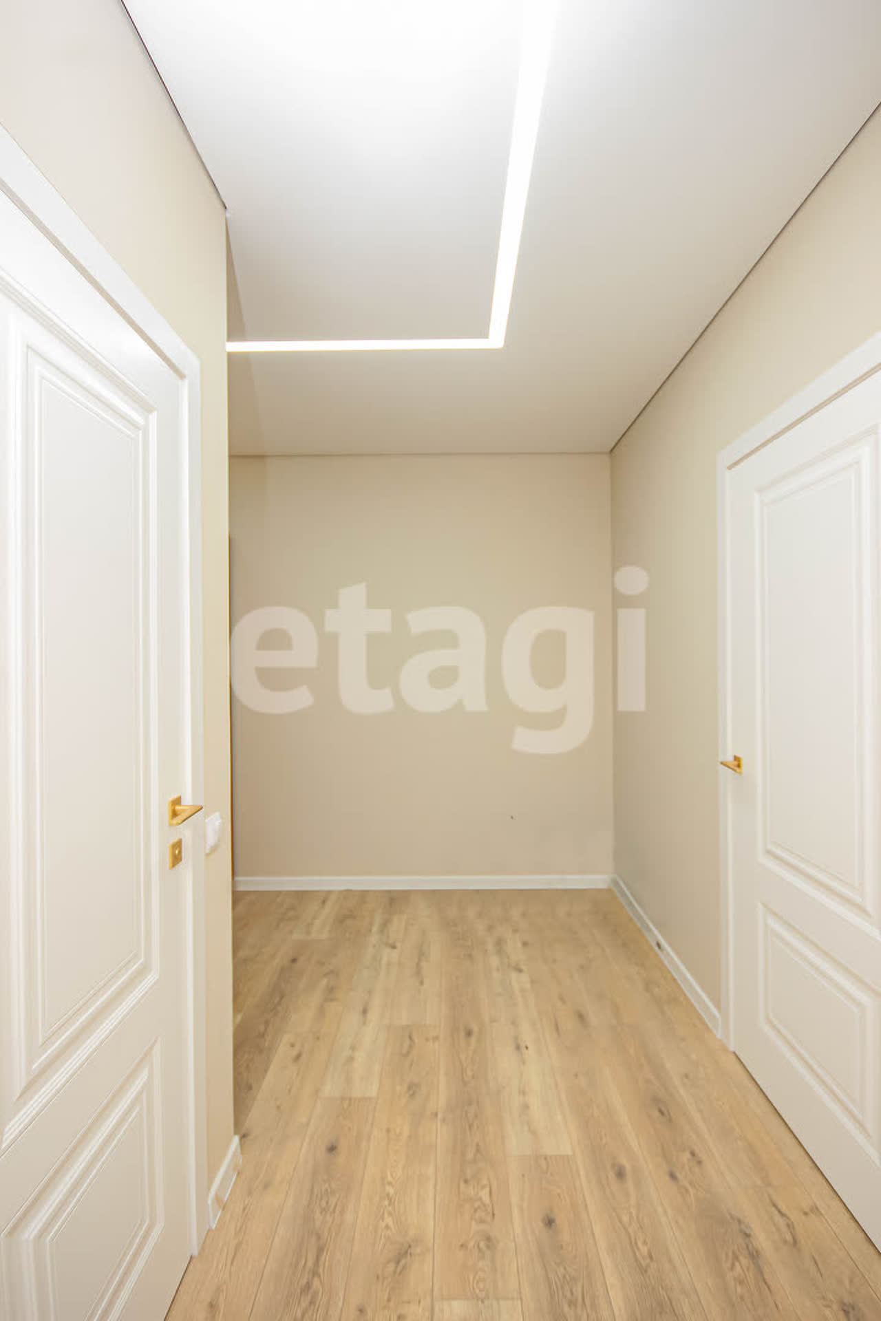 Продажа 3-комнатной квартиры, Улан-Удэ, Республика Бурятия,  Улан-Удэ