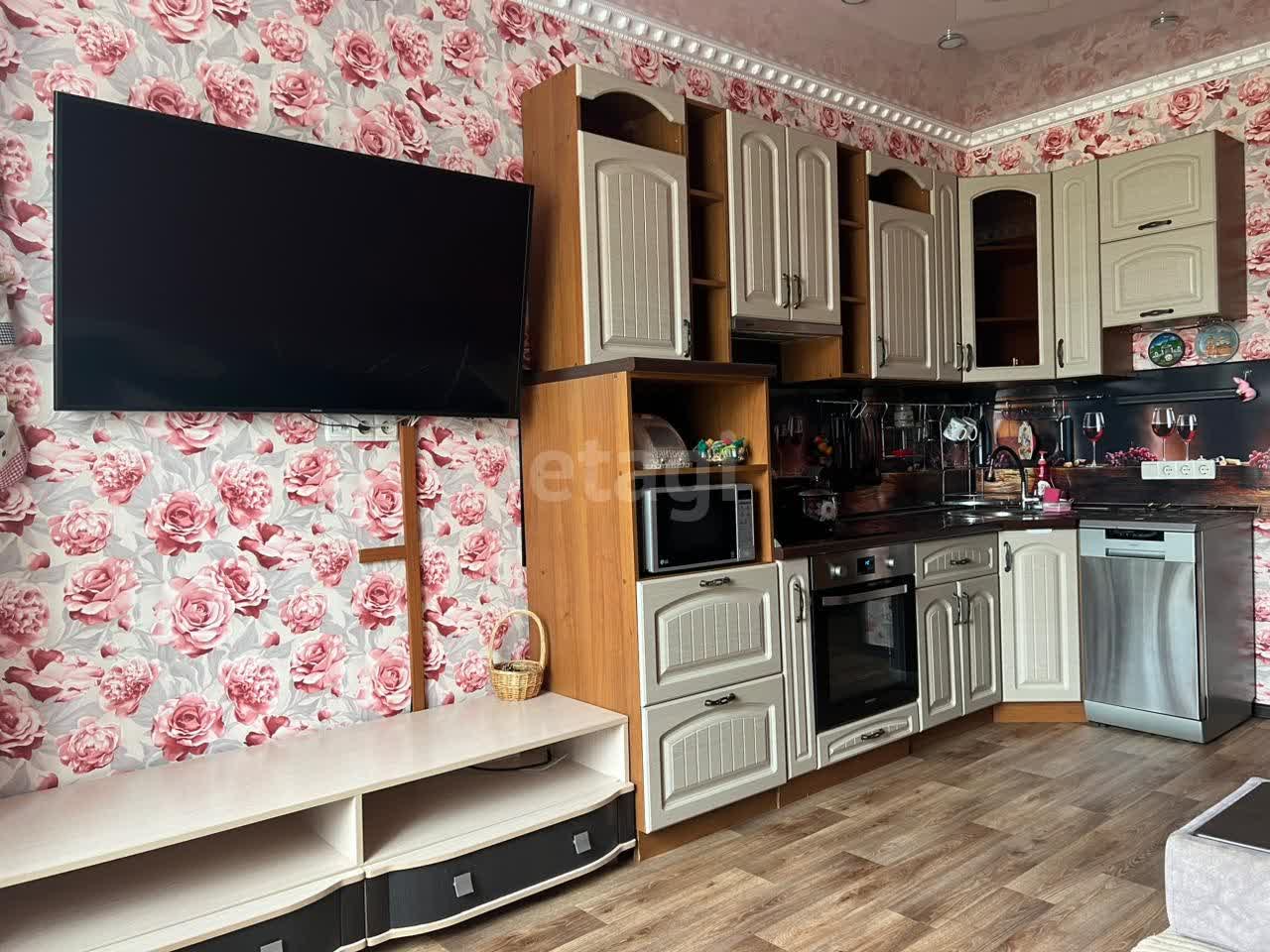 Продажа 2-комнатной квартиры, Южно-Сахалинск, Сахалинская область,  Южно-Сахалинск