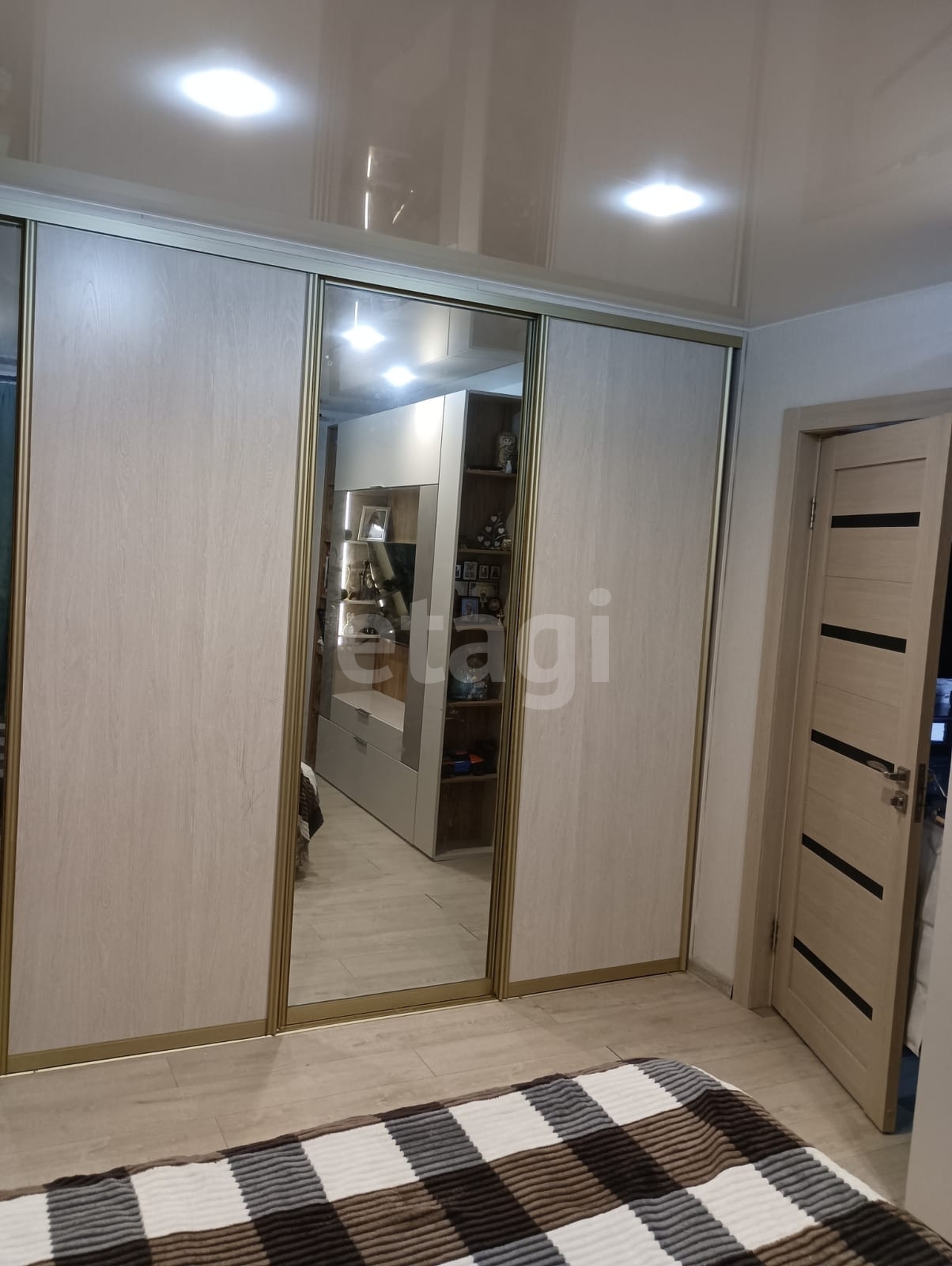 Продажа 3-комнатной квартиры, Южно-Сахалинск, Сахалинская область,  Южно-Сахалинск