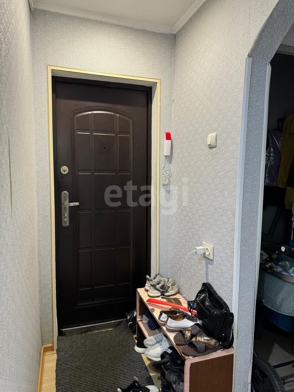 Продажа 3-комнатной квартиры, Южно-Сахалинск, Сахалинская область,  Южно-Сахалинск